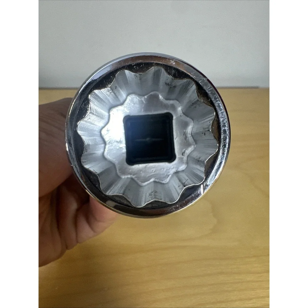 CRAFTSMAN Chrome Socket, 3/4-Inch Drive, 12 Point, 1-1/4-Inch (CMMT47777)